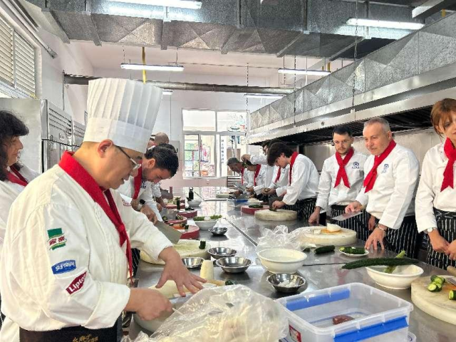 重庆：把职业教育课堂搬上全球产业链
